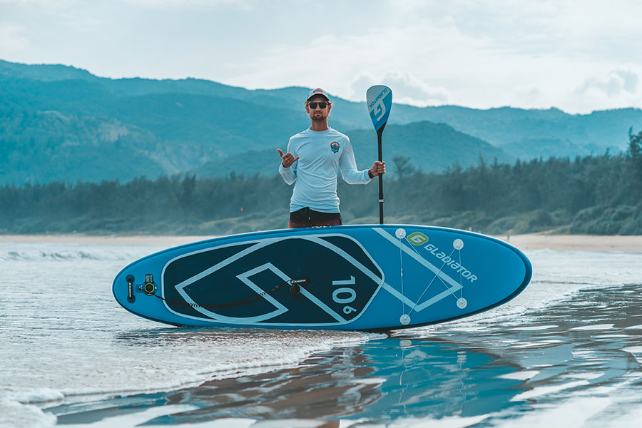 gladiator pro obrazek na vode paddleboard nafukovaci sup karlin